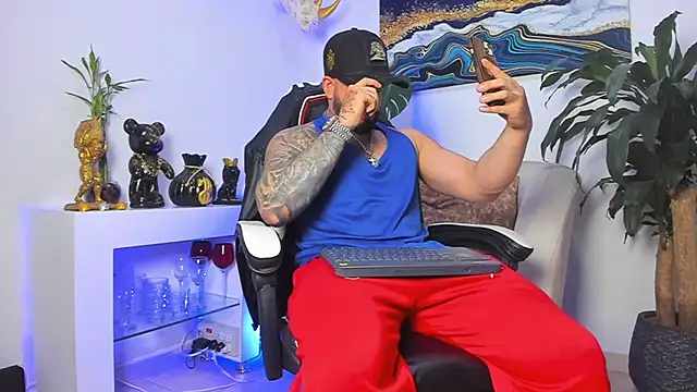 Johnnygrayson1 online show from February 2026 01:12:01 AM