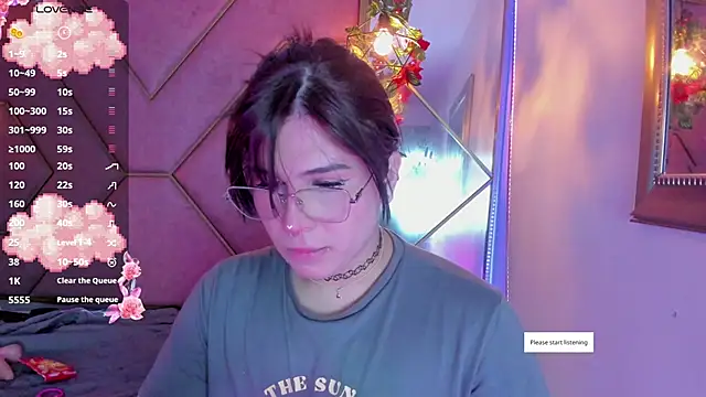 Yuri Stars online show from February 2025 05:38:02 PM