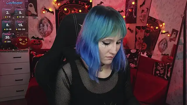 Snapshot of little_Elika chatting on October 2025 09:38:02 PM little Elika online show from October 2025 09:38:02 PM