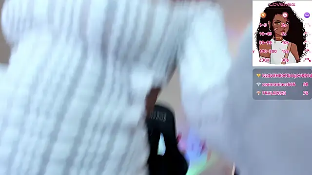 aleja montiel   online show from February 2025 04:00:01 PM