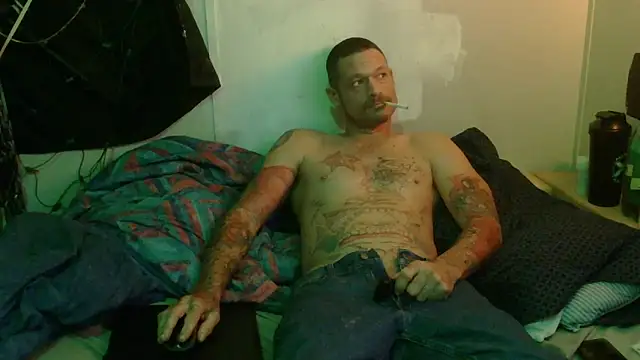 TheOneYouLove69 online show from December 2025 04:19:01 AM