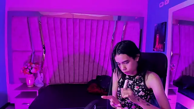 Jasmin Skinny online show from February 2025 09:17:02 AM