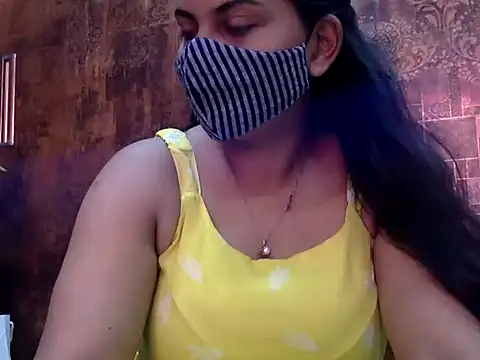 HaaniKaur online show from March 2025 06:58:02 AM