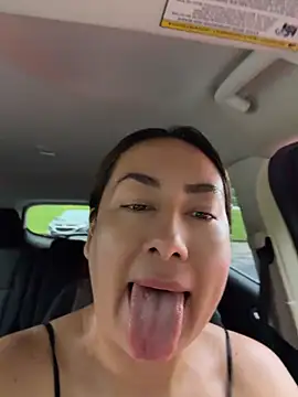 Snapshot of xLadyScarlettx chatting on July 2026 09:39:02 PM xLadyScarlettx online show from July 2026 09:39:02 PM