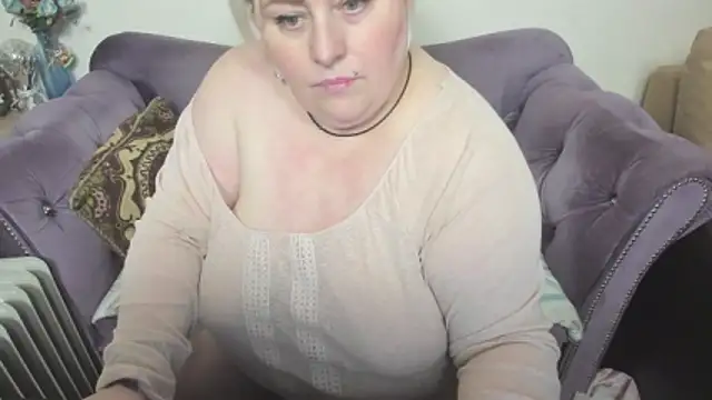 fashiona online show from December 2025 09:29:02 AM