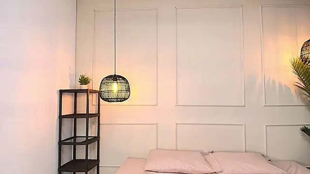 Snapshot of luandy chatting on November 2025 08:30:01 PM luandy online show from November 2025 08:30:01 PM