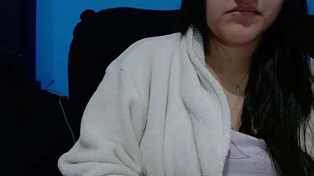 Snapshot of luckygirl111 chatting on May 2026 02:02:01 PM luckygirl111 online show from May 2026 02:02:01 PM