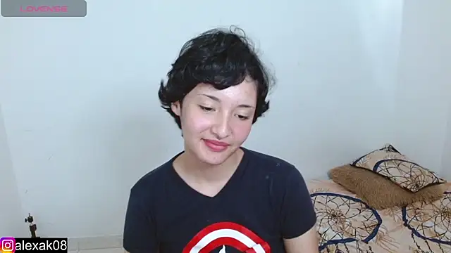 alexaa08 online show from December 2024 05:33:01 PM