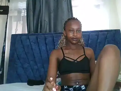 Petite doll20 online show from February 2026 11:41:01 AM