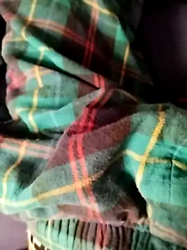 Dennis 2024 online show from December 2025 08:34:01 AM