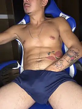 Snapshot of GalaxyTheDick1 chatting on February 2026 03:04:01 AM GalaxyTheDick1 online show from February 2026 03:04:01 AM