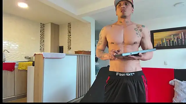 MARCELOANDLUCIAN online show from January 2026 10:03:02 PM