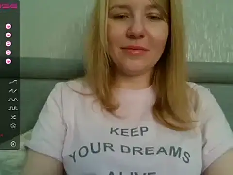 urbadkitty online show from December 2024 06:55:02 AM