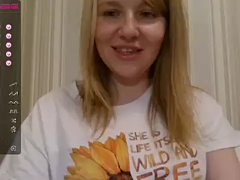 urbadkitty online show from December 2024 03:54:02 PM