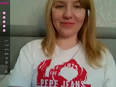 urbadkitty online show from December 2024 07:55:01 AM