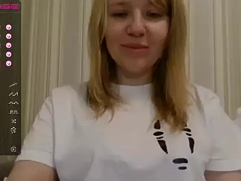 urbadkitty online show from December 2024 09:50:02 AM