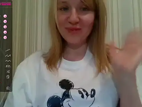 urbadkitty online show from January 2025 03:32:02 PM