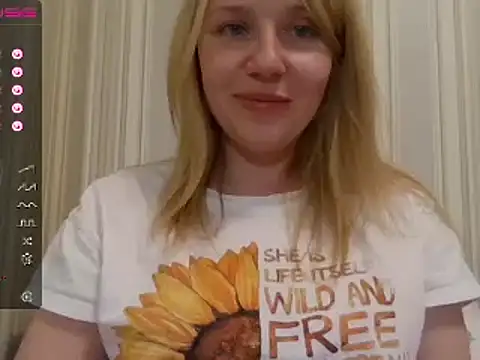 urbadkitty online show from February 2025 02:00:02 PM