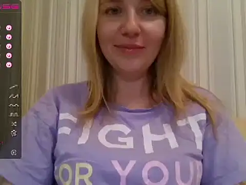 urbadkitty online show from March 2025 12:01:02 PM