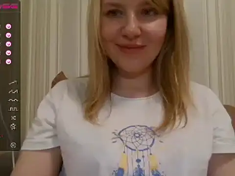 urbadkitty online show from March 2025 04:33:02 PM