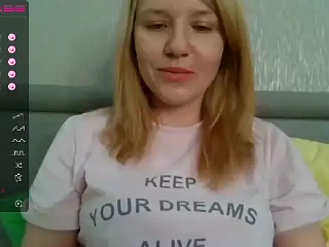 urbadkitty online show from March 2025 07:03:02 AM