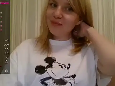 urbadkitty online show from March 2025 06:40:02 PM