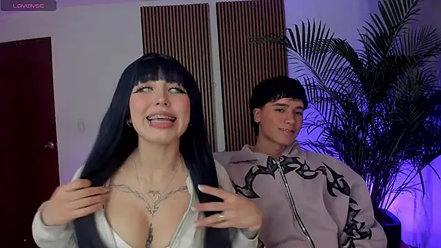 Snapshot of rouss_ari chatting on November 2025 01:59:02 AM rouss ari online show from November 2025 01:59:02 AM