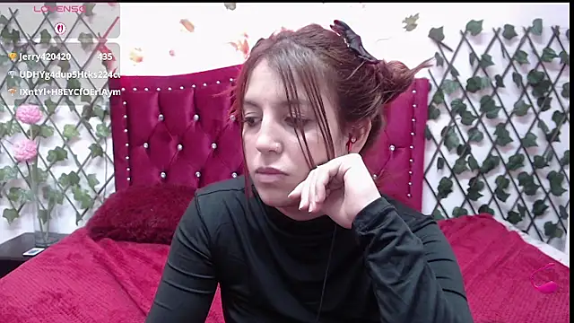 Snapshot of Melani_cute02 chatting on March 2025 03:51:01 AM Melani cute02 online show from March 2025 03:51:01 AM