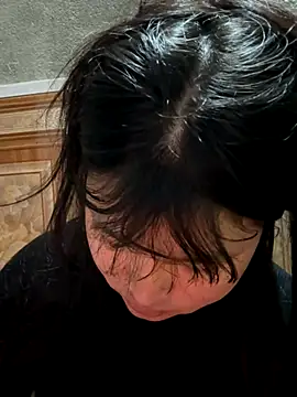 Anges893 online show from November 2025 10:23:01 PM