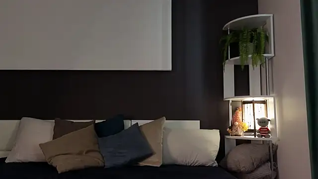 PiquingOgalala online show from January 2025 07:18:01 AM