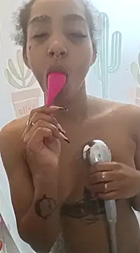 Laanegraofficial  online show from December 2024 08:07:02 PM