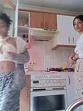 Laanegraofficial  online show from January 2025 04:11:01 PM