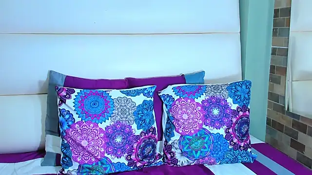 Hanah Greey online show from February 2025 04:04:02 PM