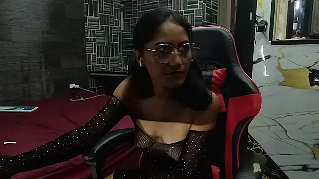 AdelinaMiran90 online show from March 2026 03:45:01 AM