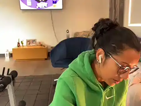 Snapshot of fergie21 chatting on October 2025 12:50:02 PM fergie21 online show from October 2025 12:50:02 PM