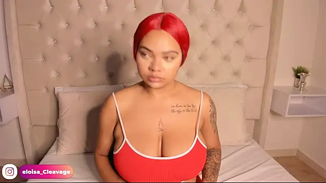 Eloisa cleavage  online show from January 2025 01:48:01 PM
