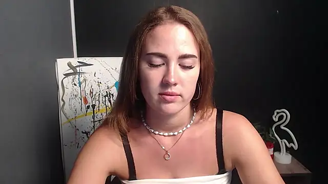 Snapshot of luxie_milady chatting on June 2026 09:52:01 AM luxie milady online show from June 2026 09:52:01 AM