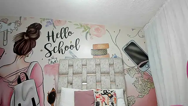 EMMA SWEETT1 online show from January 2025 12:31:02 PM