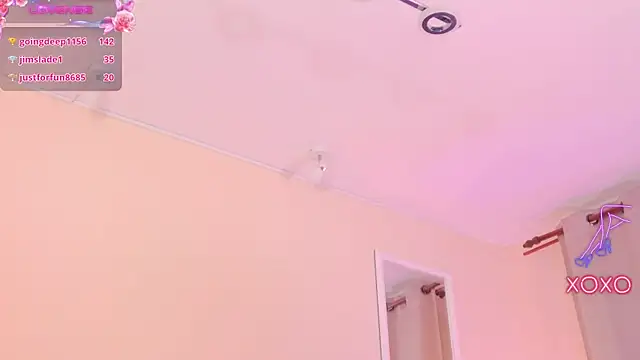 ArianaCroft online show from January 2025 11:00:02 AM