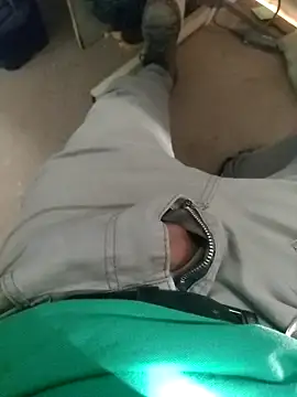 OLAJONES online show from April 2026 03:38:02 PM