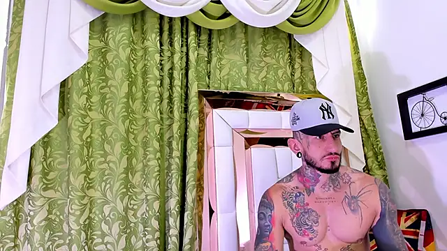 dilan scootk  online show from November 2025 06:41:02 PM