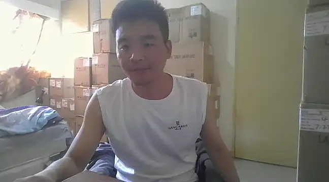 Snapshot of kisstoyousoon2024 chatting on January 2025 02:25:01 PM kisstoyousoon2024 online show from January 2025 02:25:01 PM