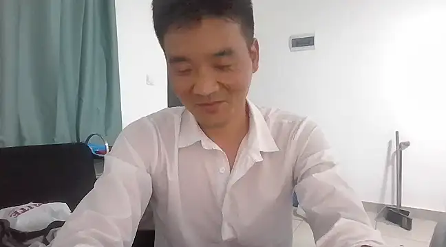 Snapshot of kisstoyousoon2024 chatting on March 2025 06:21:02 PM kisstoyousoon2024 online show from March 2025 06:21:02 PM