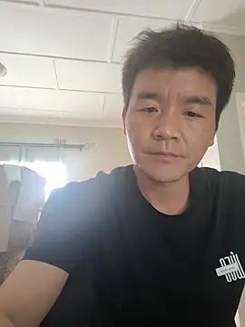 kisstoyousoon2024 online show from December 2025 12:20:01 PM