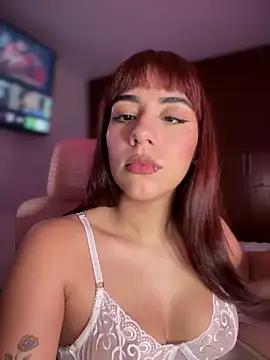 Snapshot of veronicaapink chatting on October 2025 11:45:02 PM veronicaapink online show from October 2025 11:45:02 PM