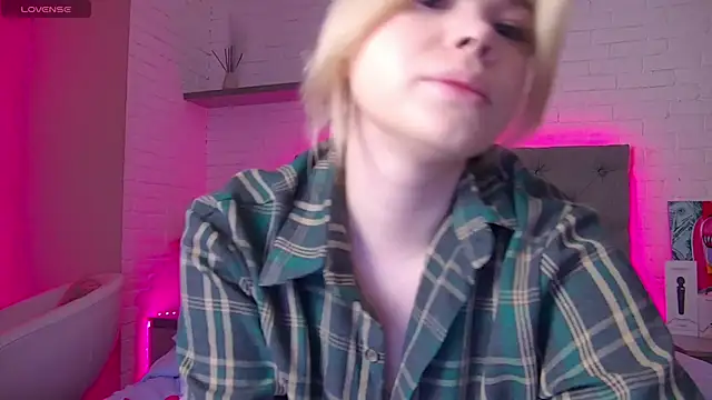 Born to Blow online show from January 2026 01:08:01 AM