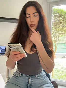 Eyline online show from April 2026 09:36:02 AM