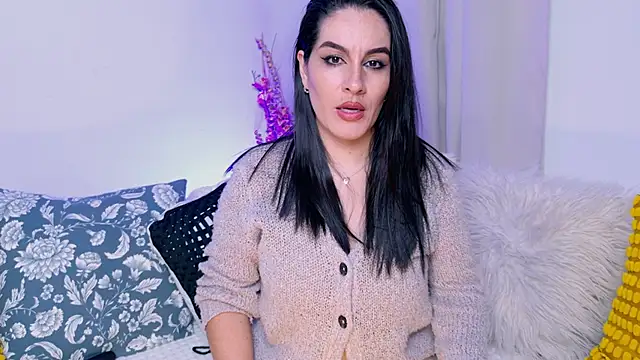 Snapshot of Pamela_Rosal chatting on October 2025 11:33:01 PM Pamela Rosal online show from October 2025 11:33:01 PM
