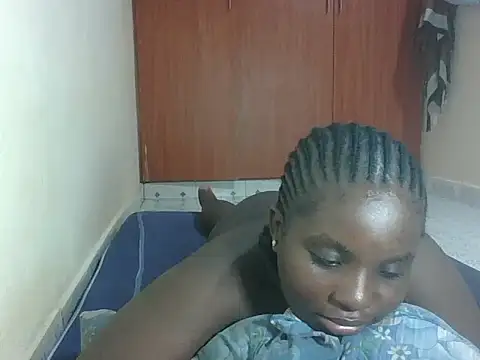 hotebbbyy online show from April 2026 07:59:02 AM