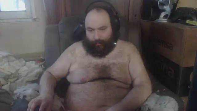 Snapshot of hairyhulk chatting on January 2025 10:29:02 AM hairyhulk online show from January 2025 10:29:02 AM